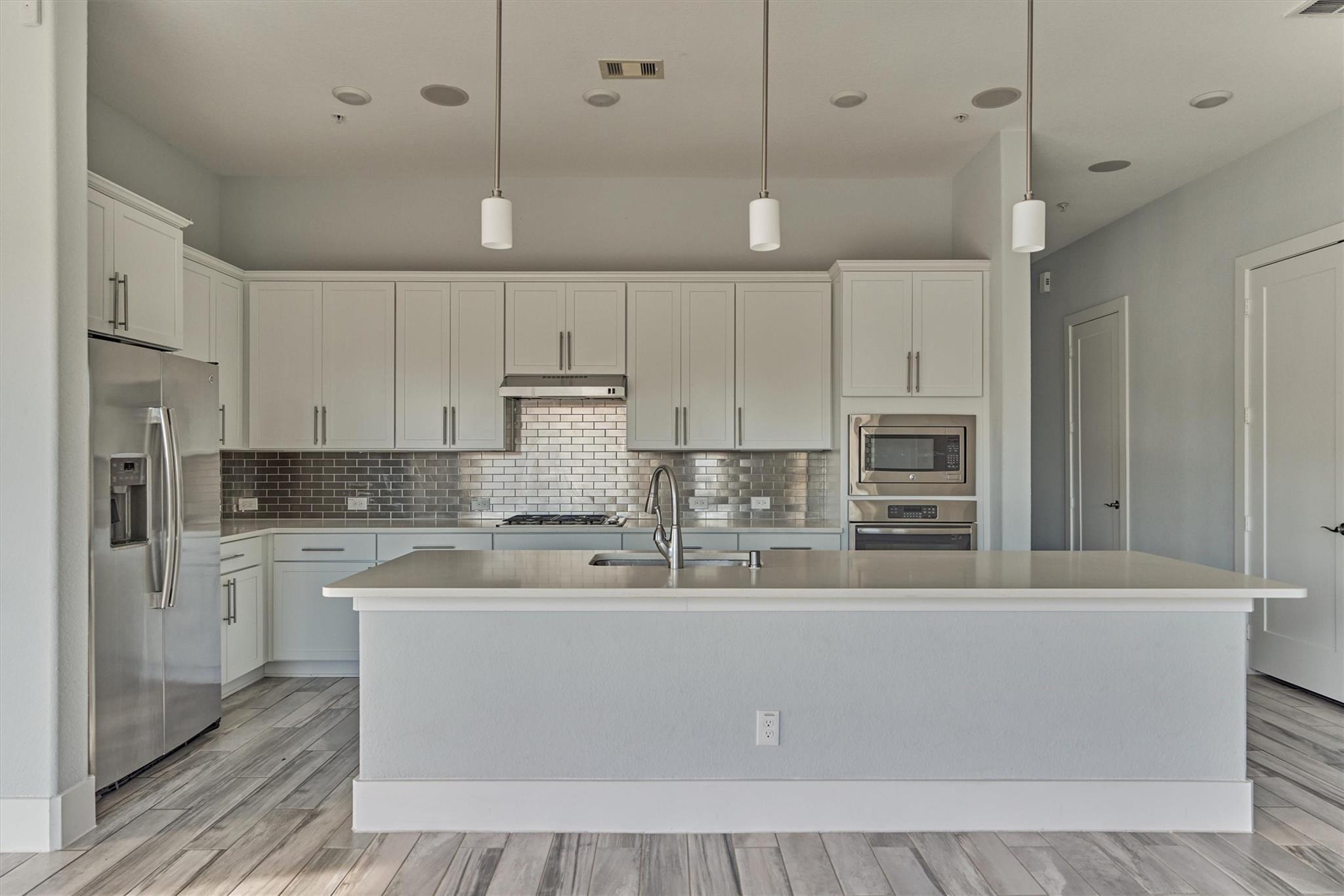 2113 Solstice Boulevard