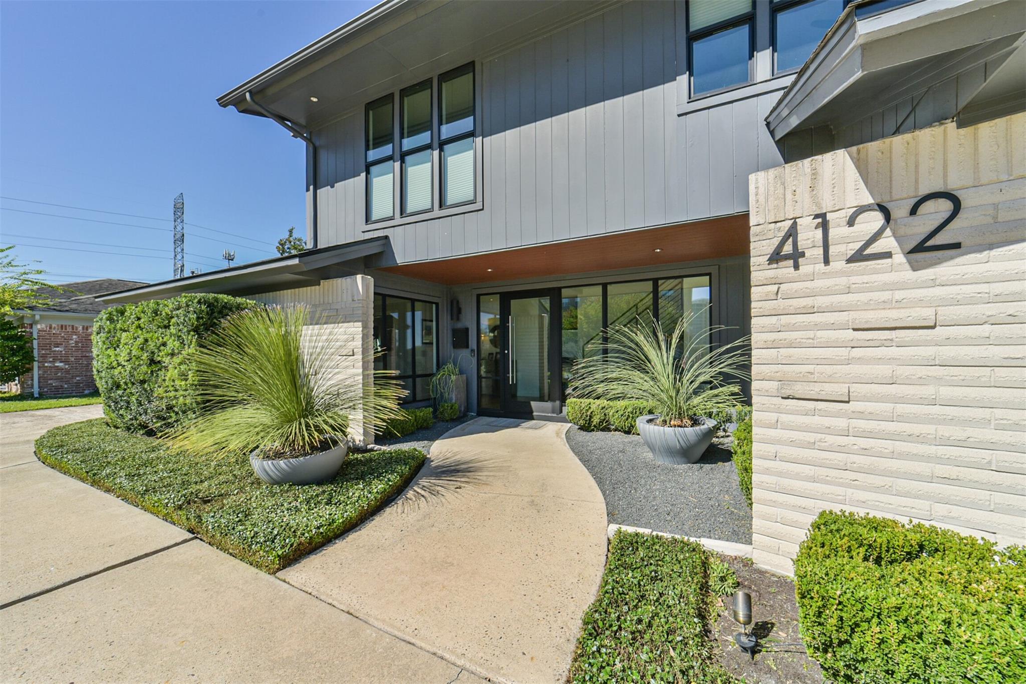 4122 N Braeswood Boulevard