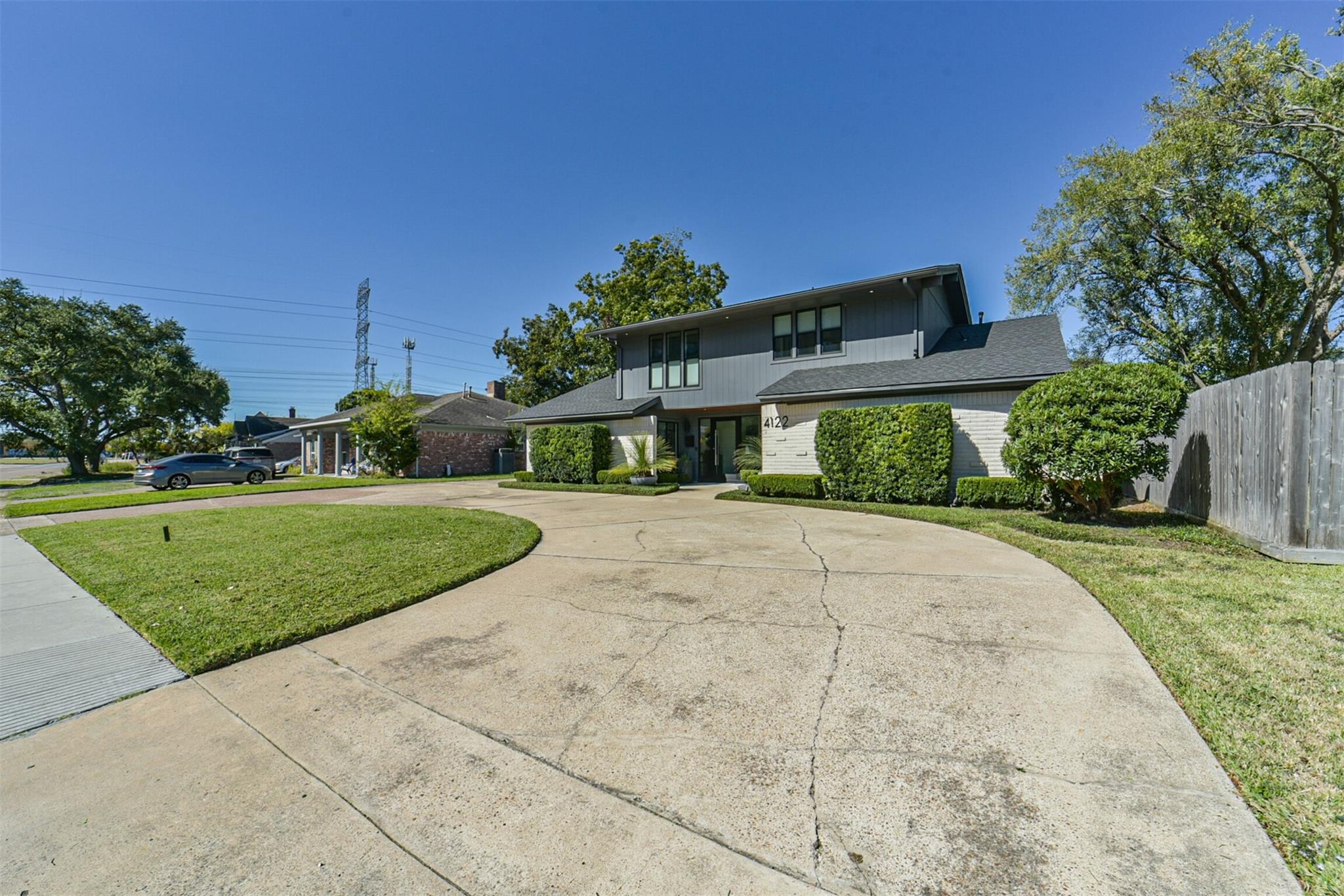 4122 N Braeswood Boulevard