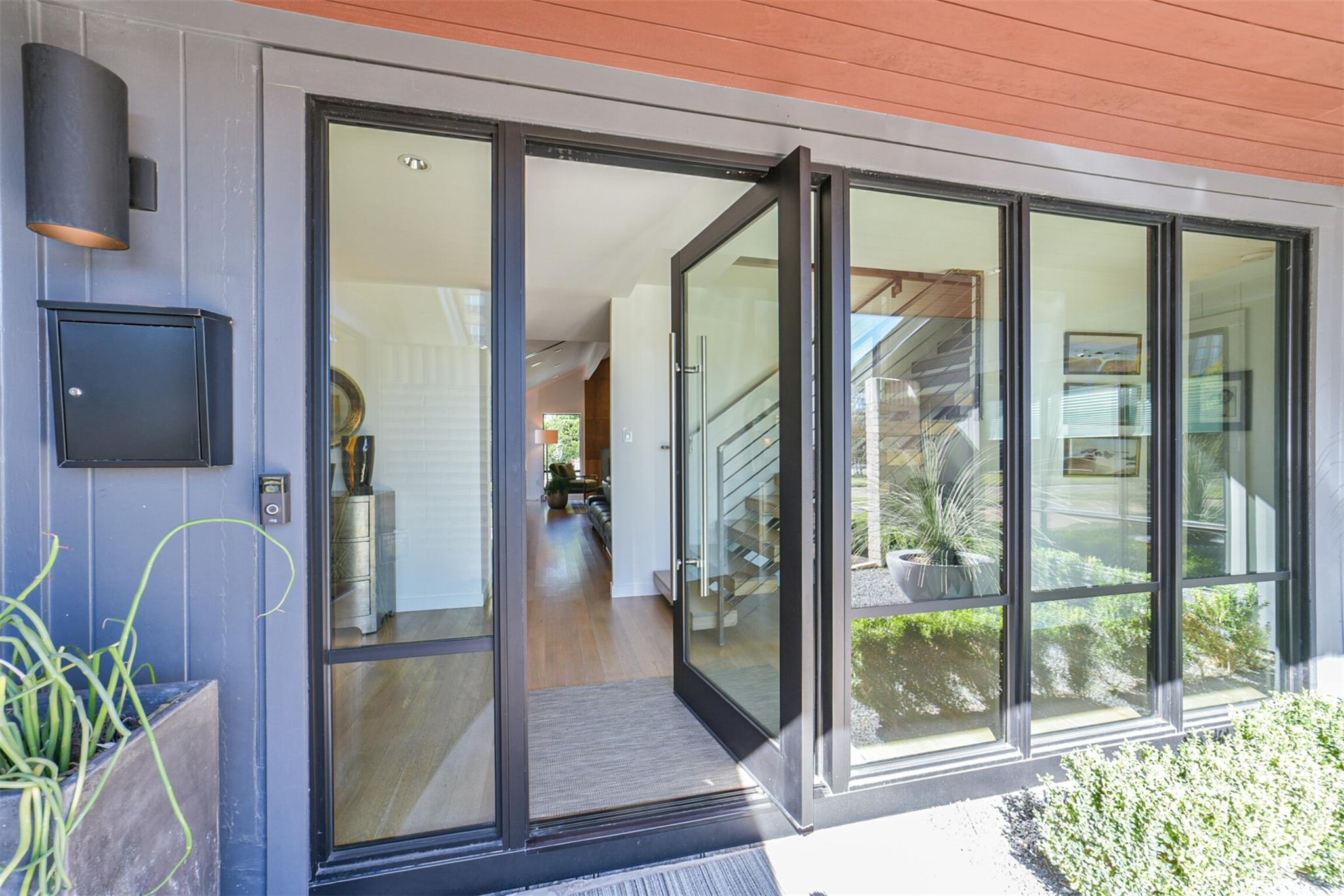 4122 N Braeswood Boulevard