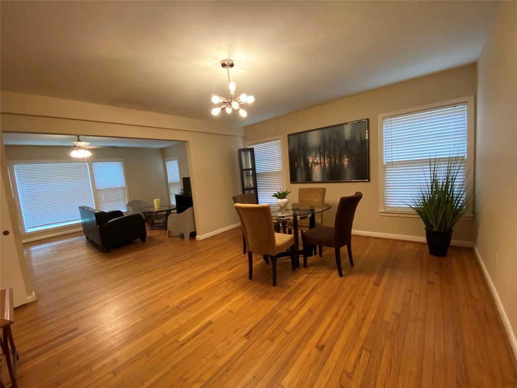 Photo of 2007 Sheridan Street, Houston, TX 77030 (MLS # 68742481)