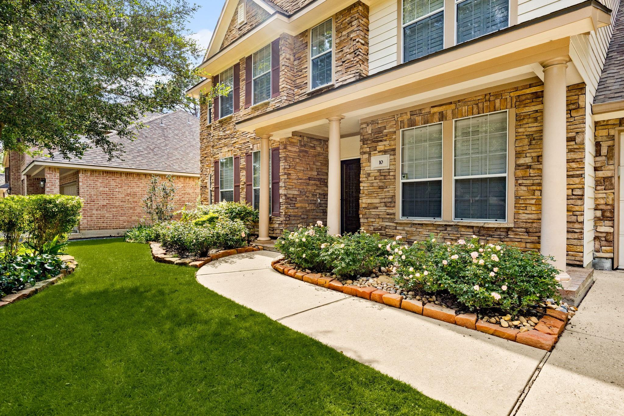 10 Latticeleaf Place