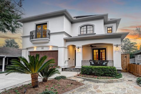 4315 Ione Street Bellaire TX 77401