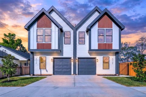 5319 Bacher Street A/B Houston TX 77028