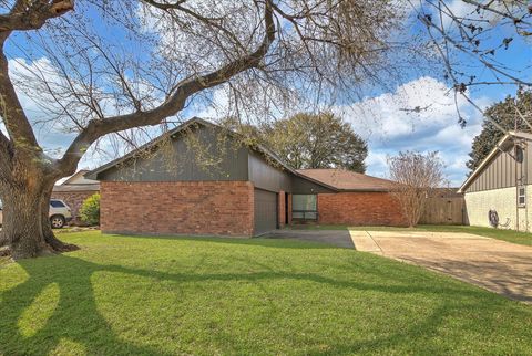Photo of 10006 Barmont Drive, La Porte, TX 77571 (MLS # 87220356)