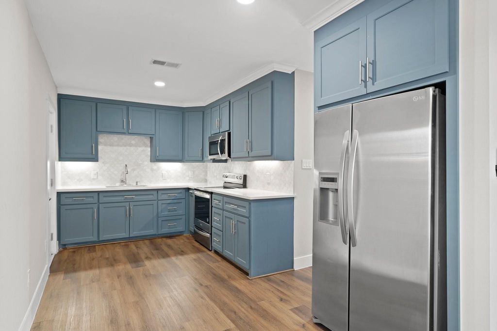 Photo of 7225 Sherman Street, Houston, TX 77011 (MLS # 24108041)