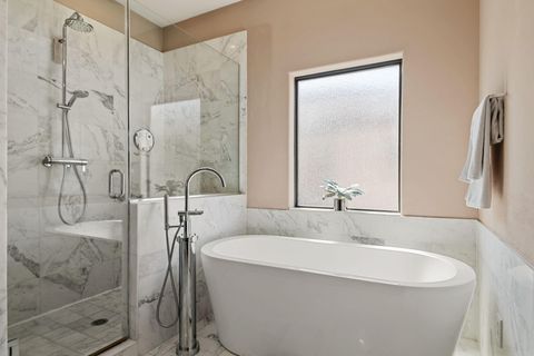 Tiny photo for 3935 Gibson Street, Houston, TX 77007 (MLS # 60810473)