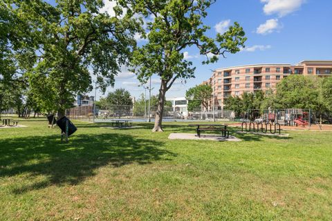 Tiny photo for 3935 Gibson Street, Houston, TX 77007 (MLS # 60810473)