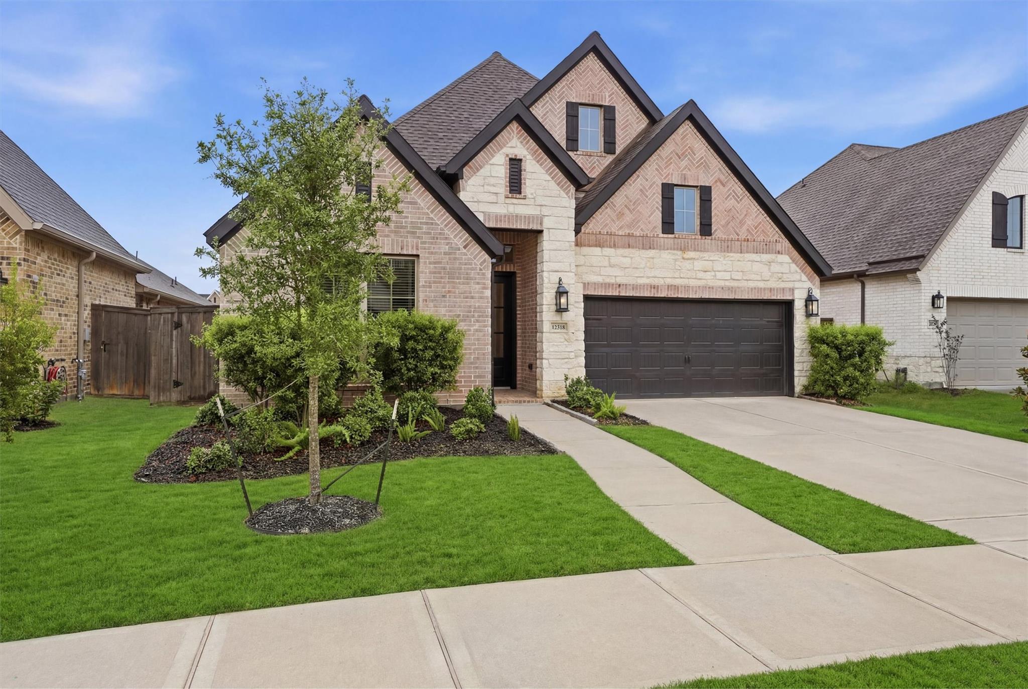 12318 Palmetto Drive