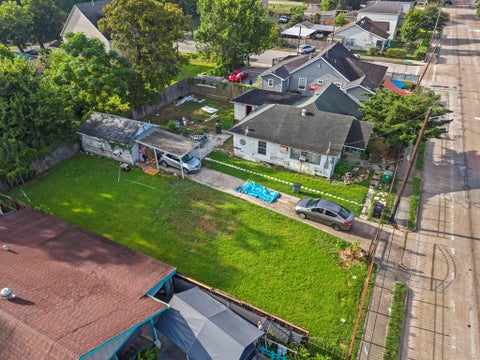 Vacant Land For Sale - 5604 Elysian Street<br/> Houston, TX 77009