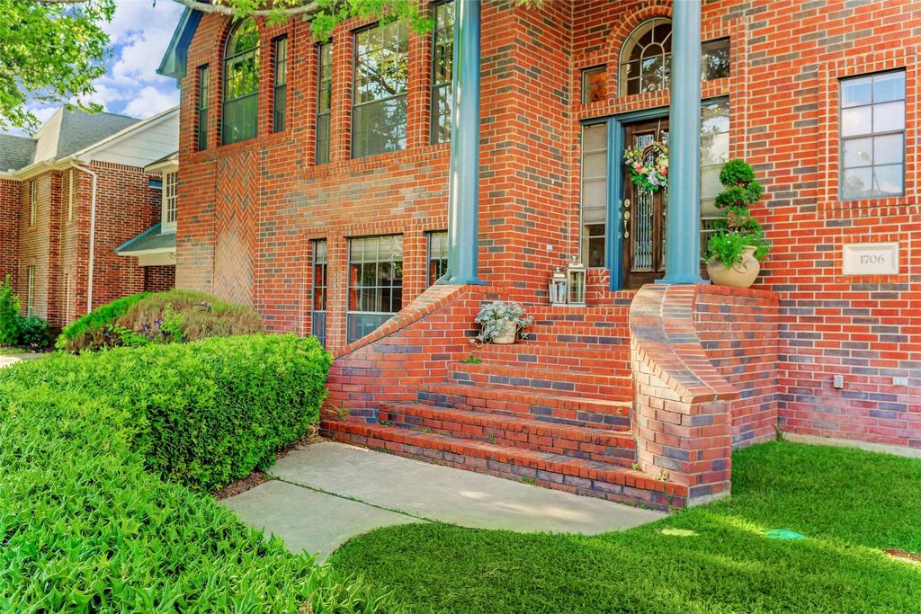 Photo of 1706 Country Squire Drive, Richmond, TX 77406 (MLS # 20312143)
