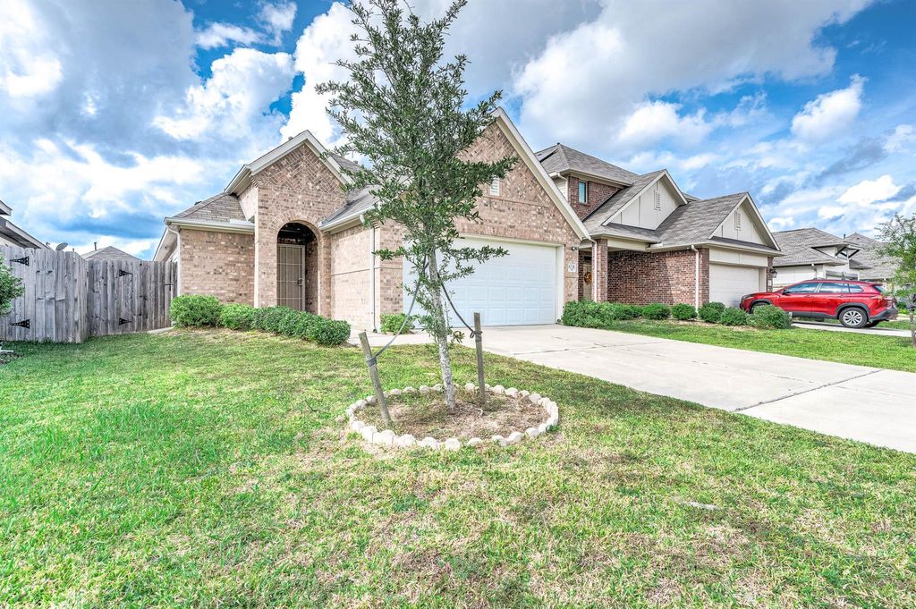 Photo of 8738 Trenton Landing Lane, Richmond, TX 77407 (MLS # 24602922)