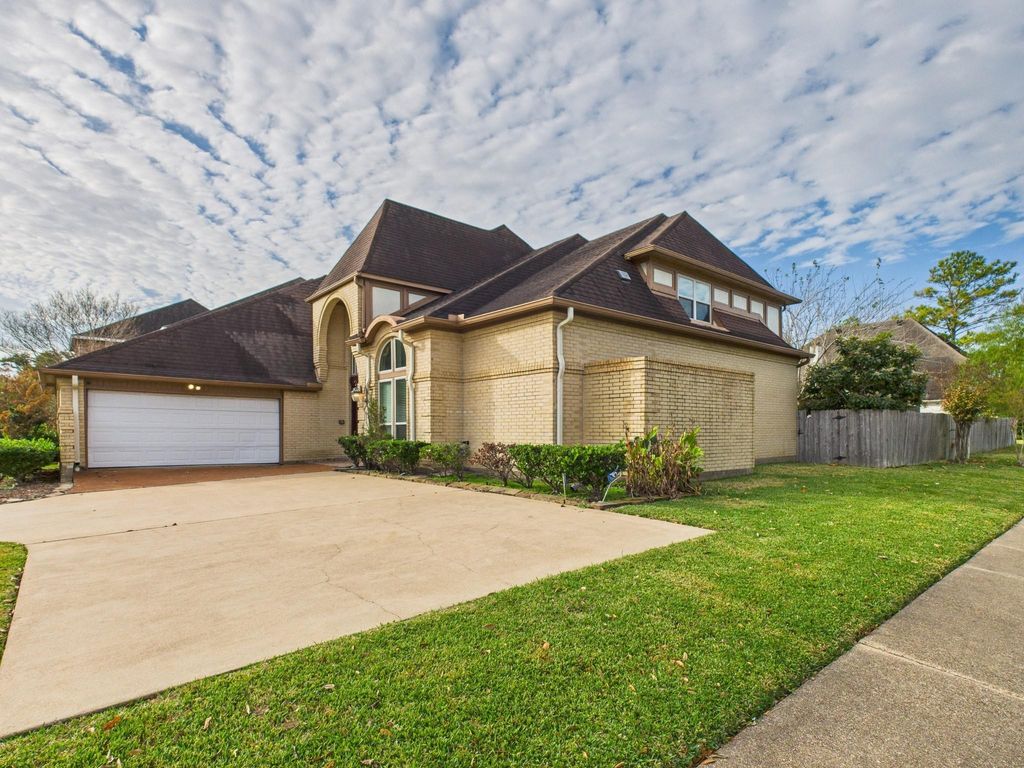 Photo of 3502 Ashton Park Drive, Houston, TX 77082 (MLS # 93915488)
