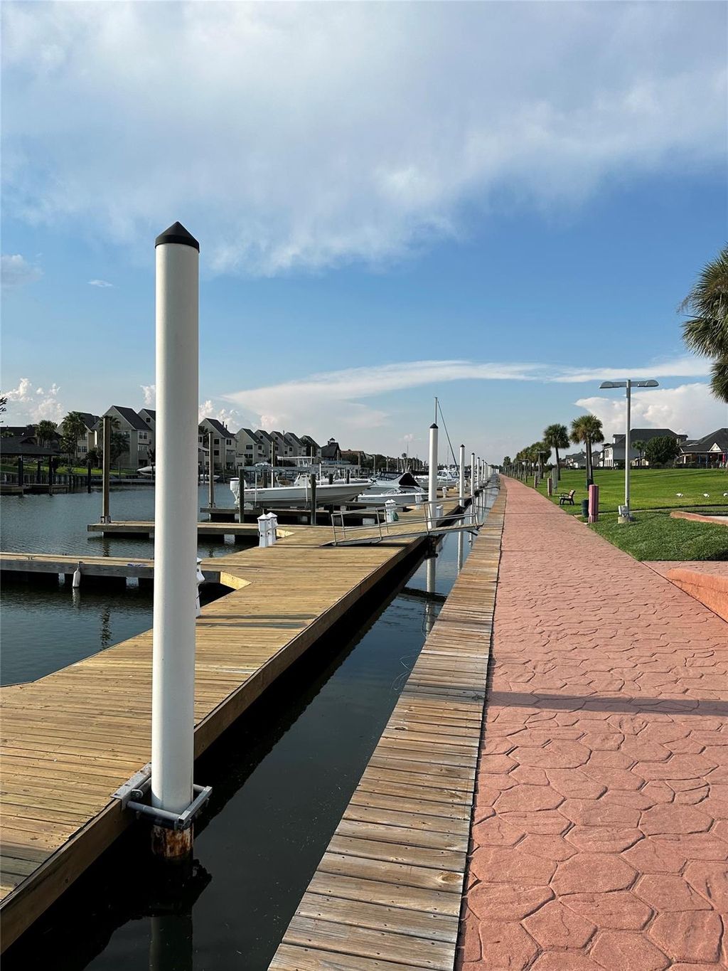 Photo of 617 Constellation Boulevard, League City, TX 77573 (MLS # 2932625)