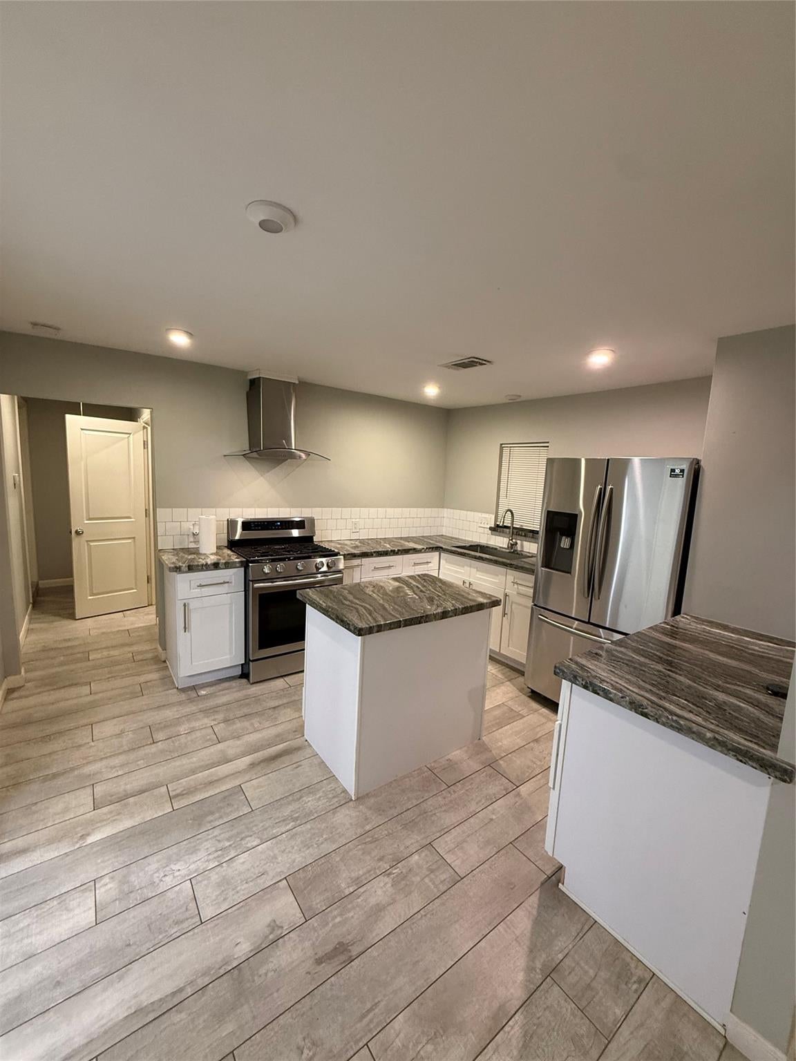 430 Sedgwick Drive
