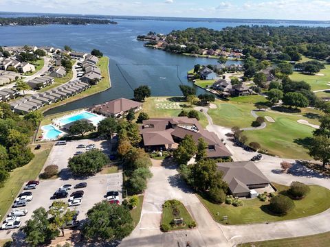 Homes For Sale - 279 Capetown<br/> Conroe, TX 77356
