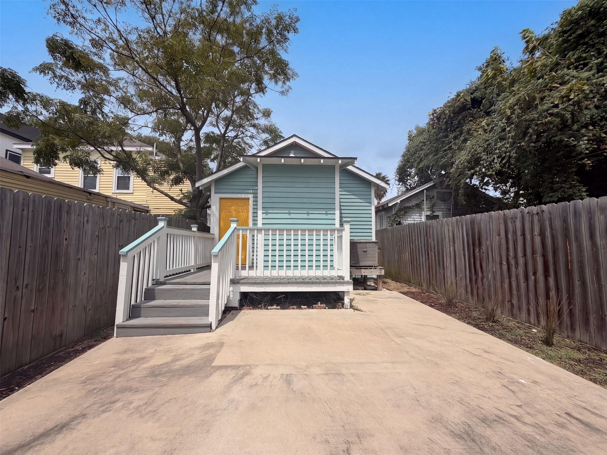 2819 Avenue K