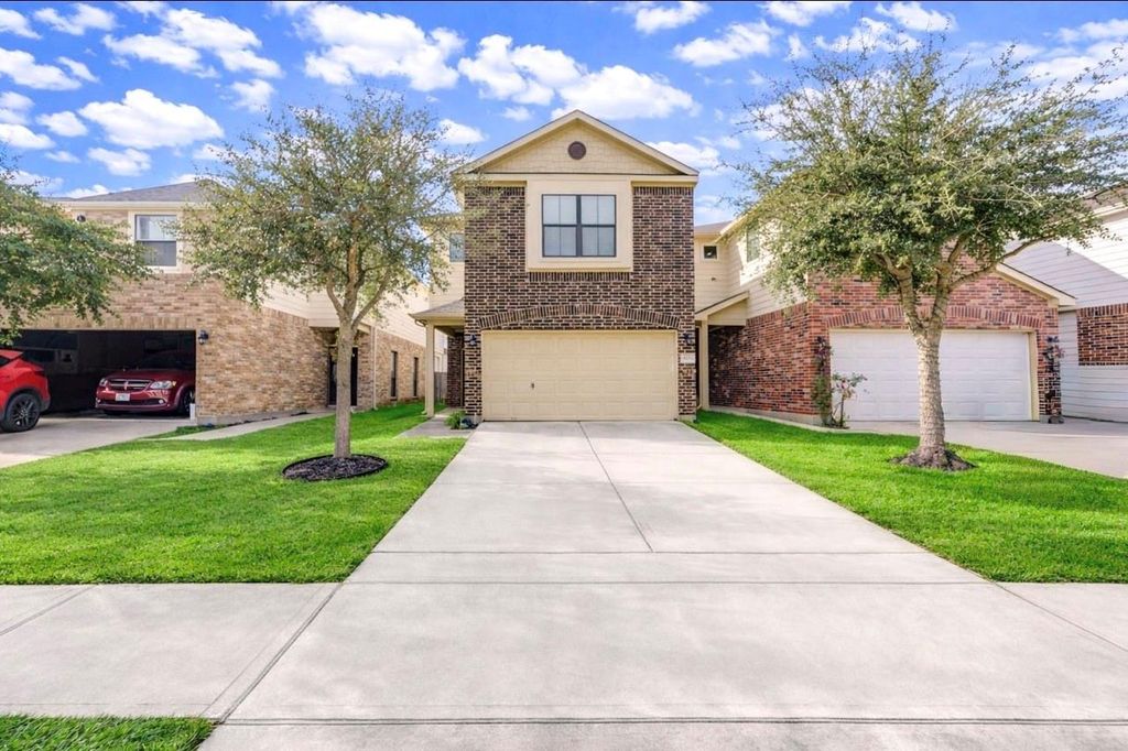 Photo of 6711 Sharpstone Creek Lane, Houston, TX 77084 (MLS # 61121793)