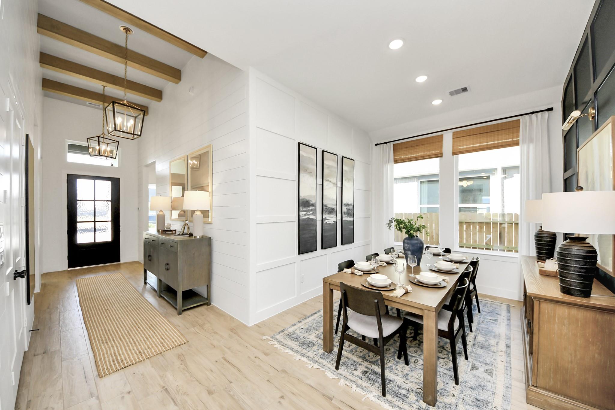 9510 Chateau Hill