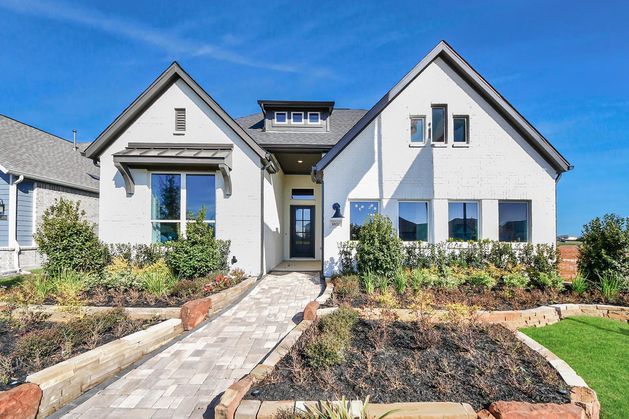 9510 Chateau Hill