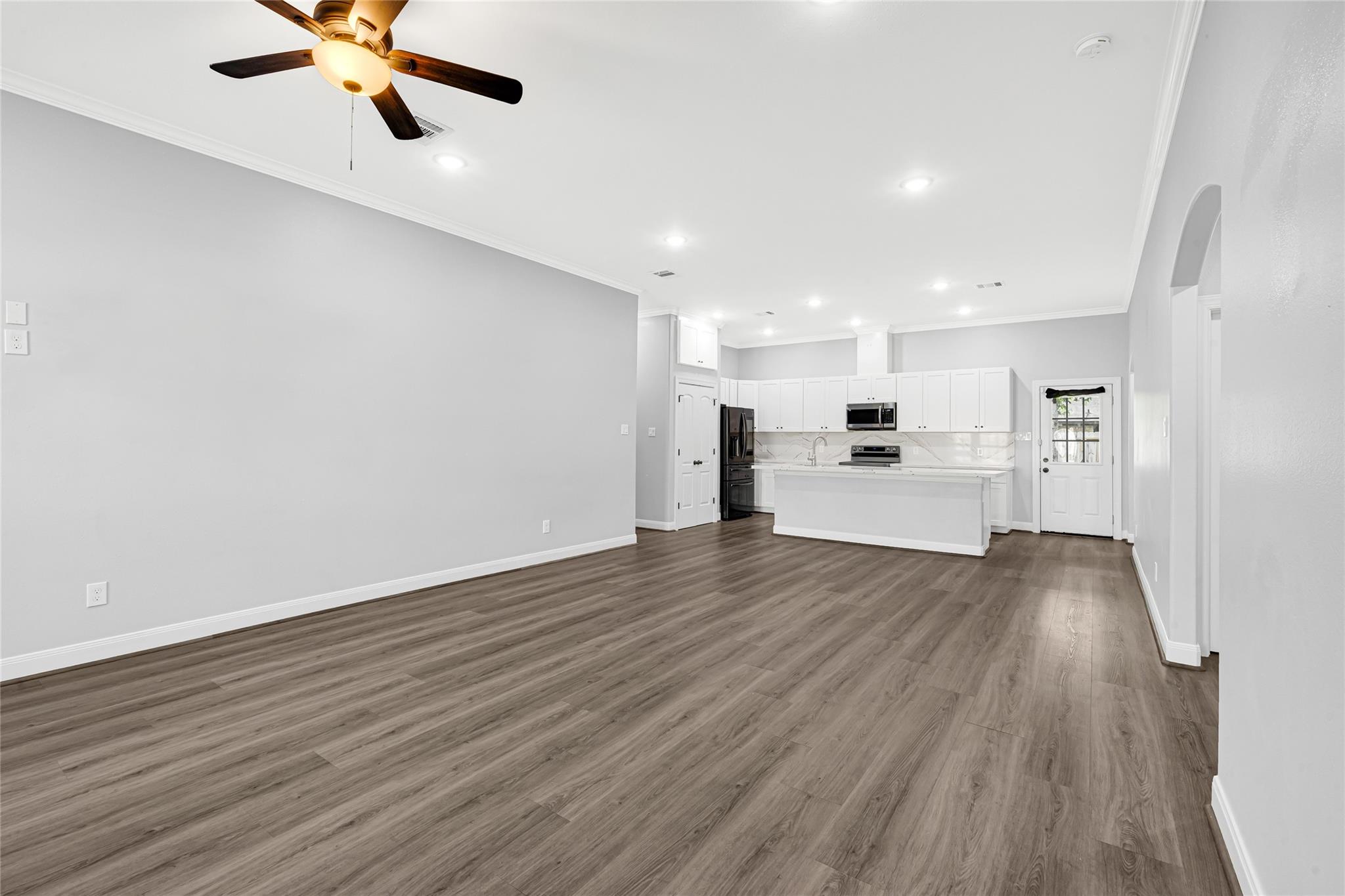 15914 Tug Court