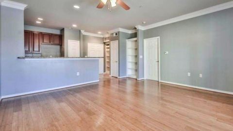 Tiny photo for 2400 Mccue Road #452, Houston, TX 77056 (MLS # 13508758)