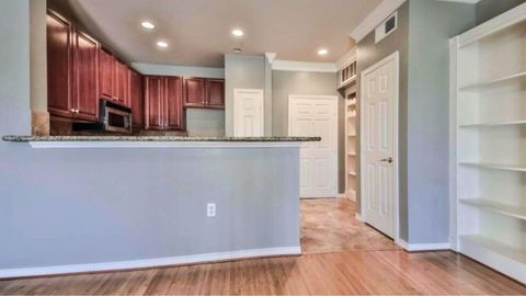 Tiny photo for 2400 Mccue Road #452, Houston, TX 77056 (MLS # 13508758)