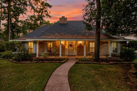 Photo of 6214 Larkmount Drive, Spring, TX 77389 (MLS # 44023628)