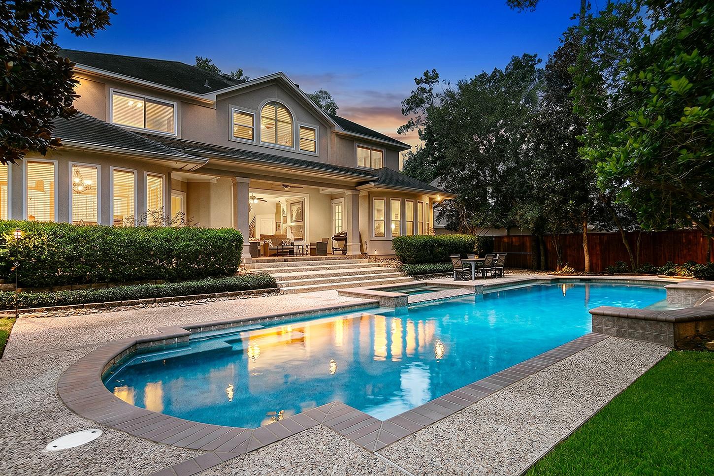 10 Snow Pond Place