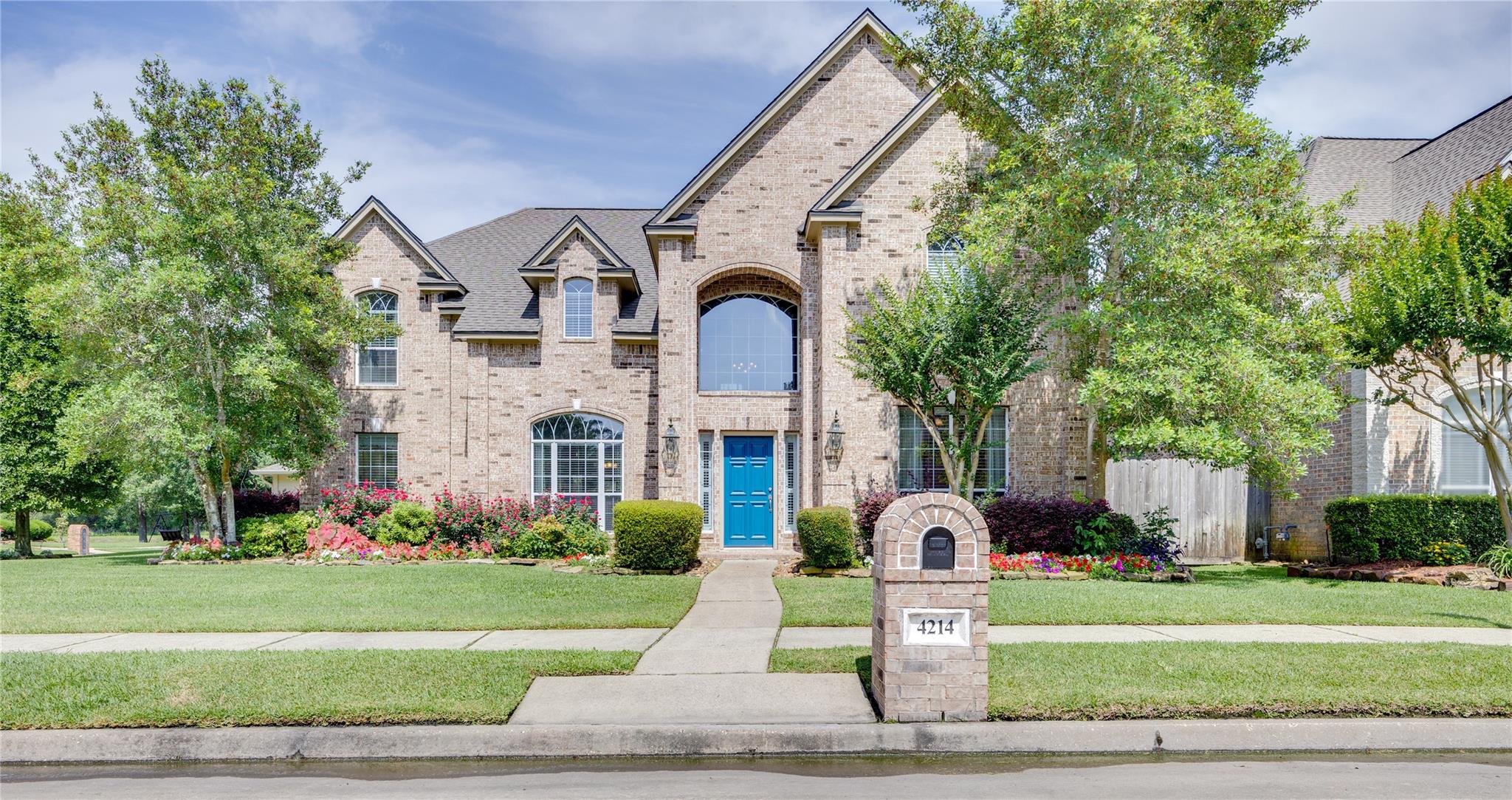 4214 Carlisle Court Court