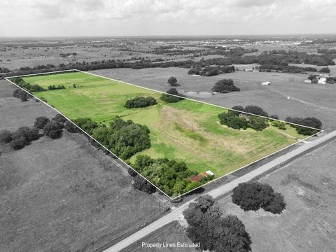 1552 Holub Road Schulenburg TX 78956