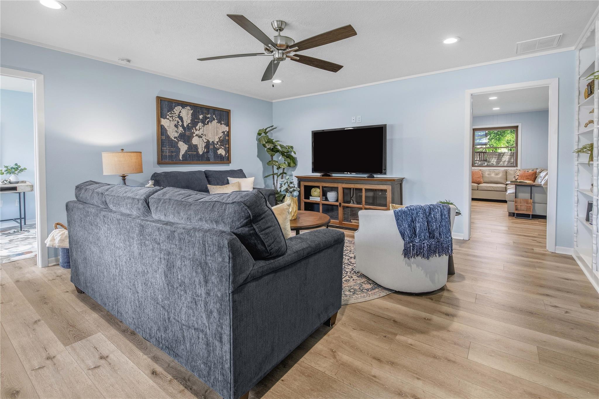 1222 N Ridgefield Circle