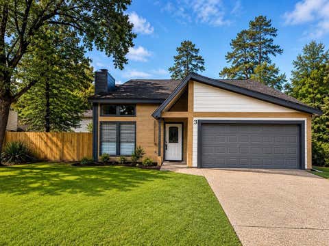 Photo of 3 Kino Court, The Woodlands, TX 77380 (MLS # 45478572)