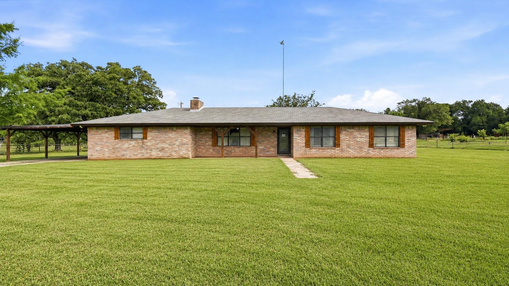 632 County Road 340a