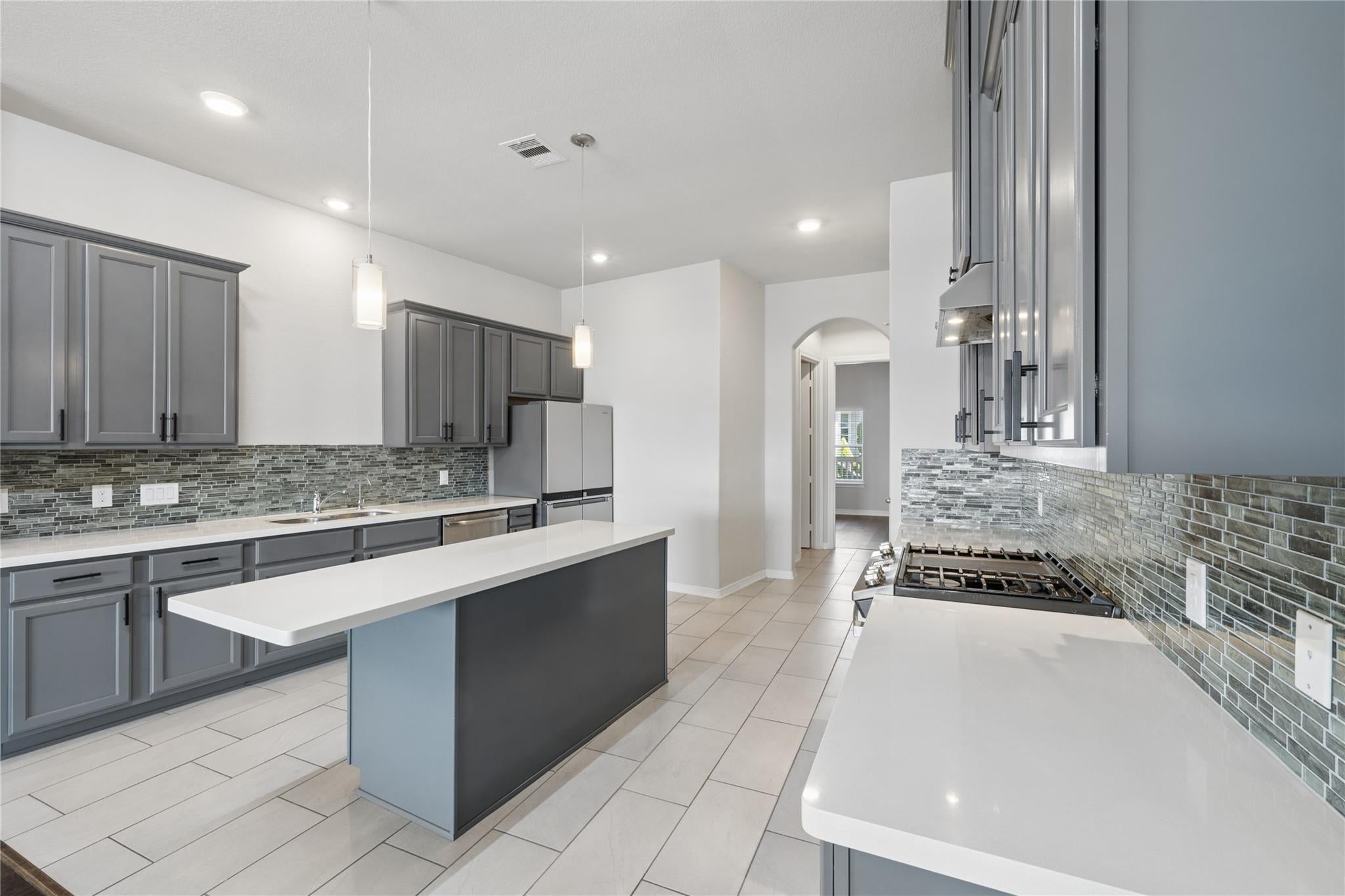 705 N Bayshore Drive