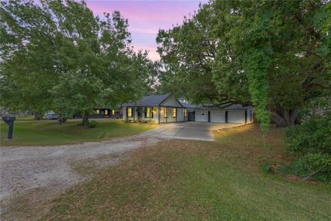 Photo of 800 Trinity Street, Anahuac, TX 77514 (MLS # 10169741)