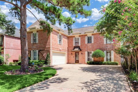 Photo of 15910 S Barkers Landing Road, Houston, TX 77079 (MLS # 39680338)