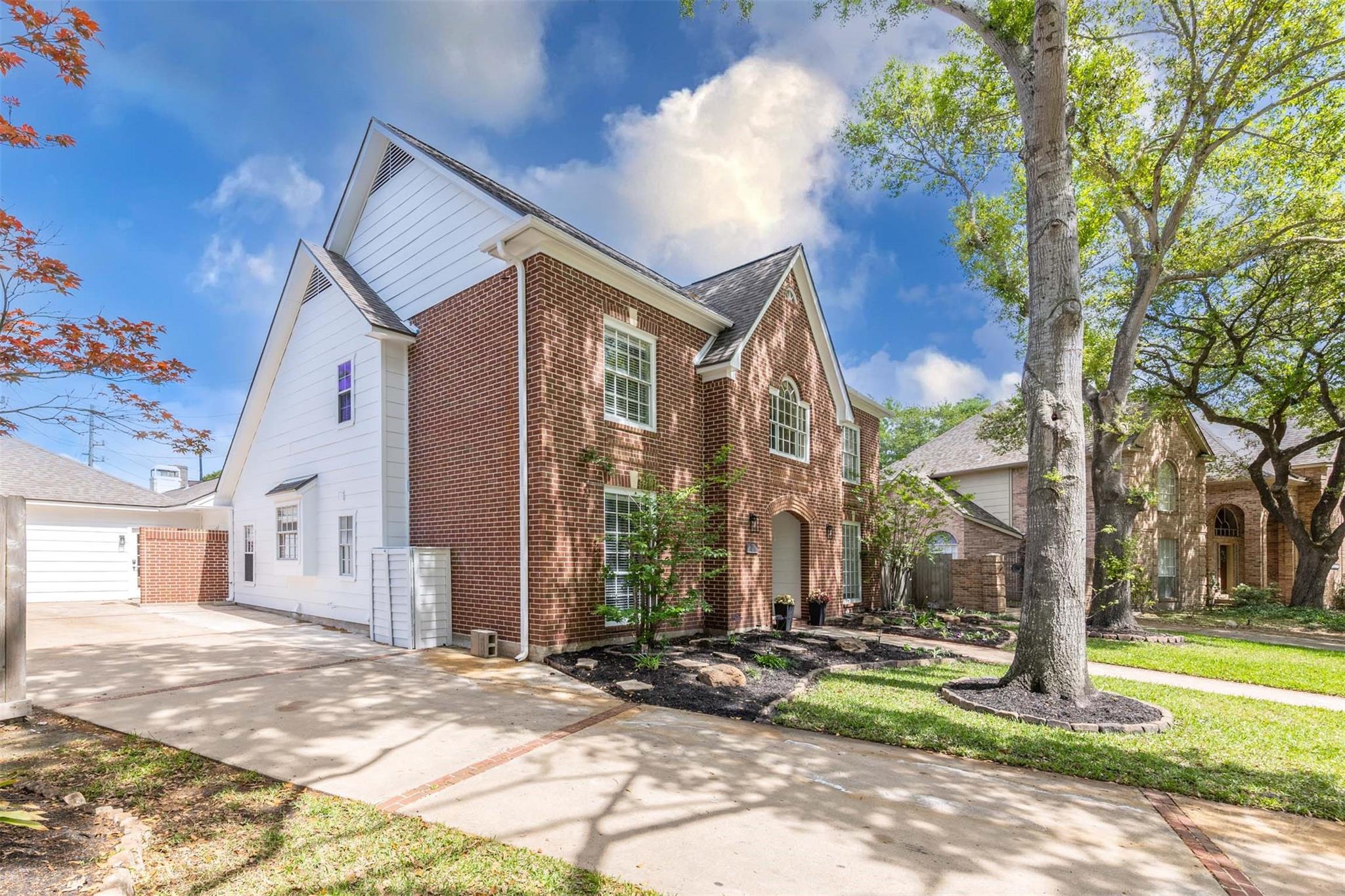 20414 Chateau Bend Drive