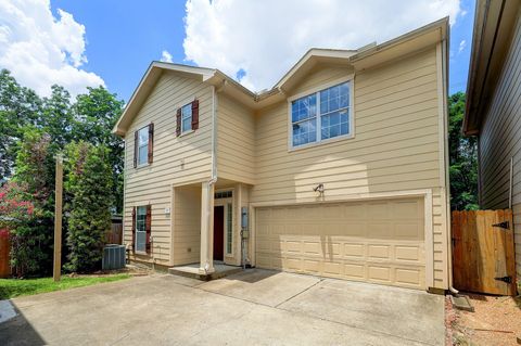 Photo of 1901 Fletcher Street, Houston, TX 77009 (MLS # 24656861) Photo of 1901 Fletcher Street, Houston, TX 77009 (MLS # 24656861)