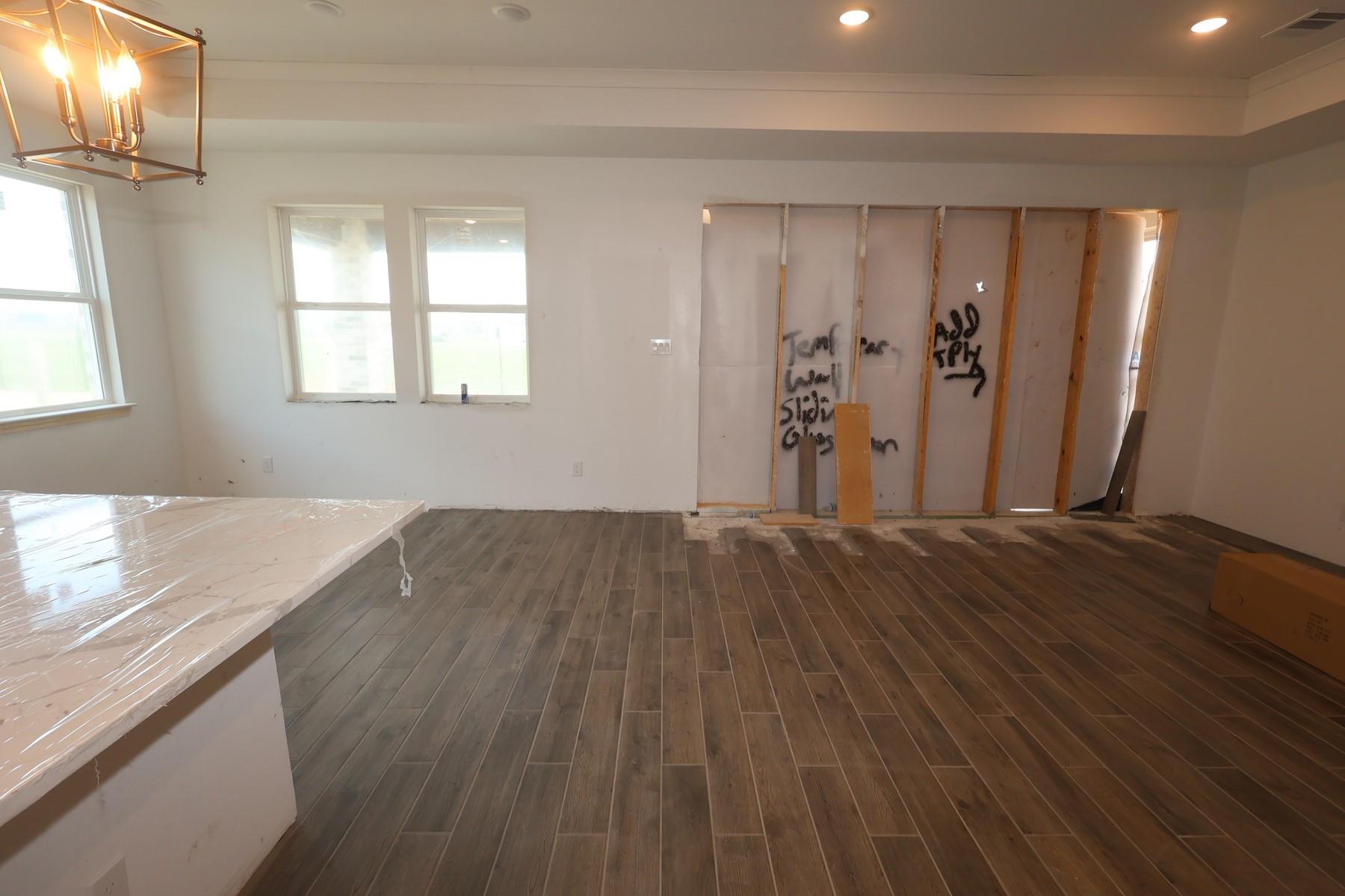 12815 Old Fashion Circle