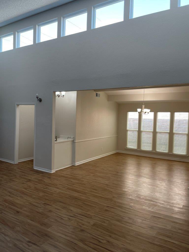 2850 Creekway Circle