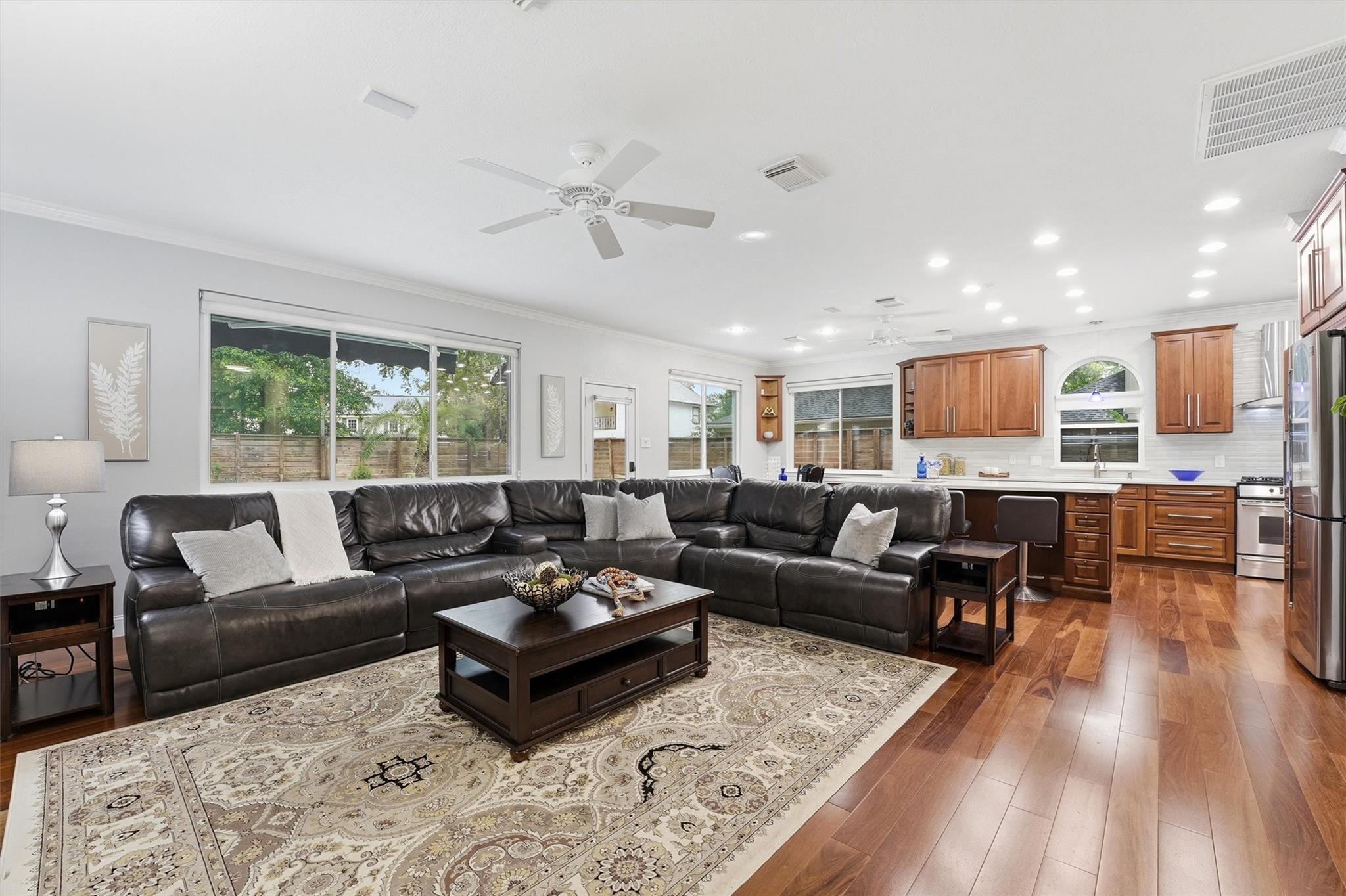 8103 Hurst Forest Drive