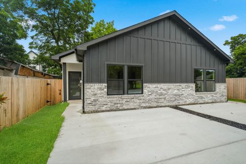 Photo of 4314 Stassen Street #A, Houston, TX 77051 (MLS # 76198288)