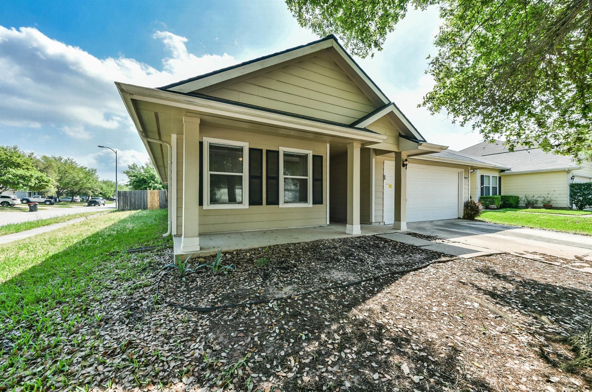 19822 River Breeze Drive