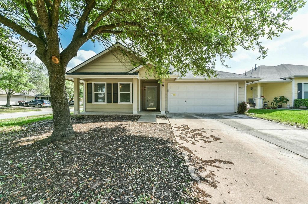 Photo of 19822 River Breeze Drive, Tomball, TX 77375 (MLS # 53292666)