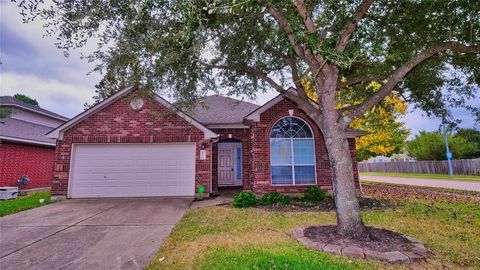 Photo of 10235 Riderdale Park Lane, Houston, TX 77070 (MLS # 22005553)