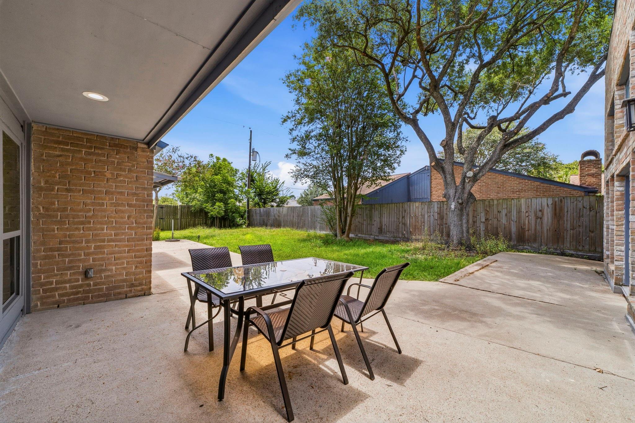 4330 Shady Springs Drive