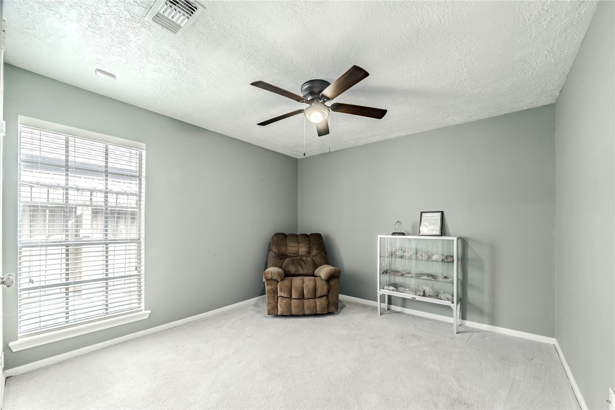 Conroe, Texas 77304, United States, 4 Bedrooms Bedrooms, ,3 BathroomsBathrooms,Residential,Active,215292