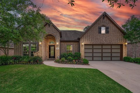 Photo of 31507 Reston Cliff Court, Spring, TX 77386 (MLS # 20641212)