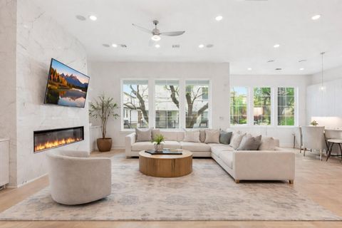 4303 Dorothy Street Bellaire TX 77401